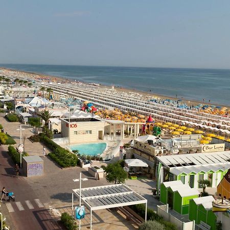 Hotel Astra Ριτσιόνε Εξωτερικό φωτογραφία